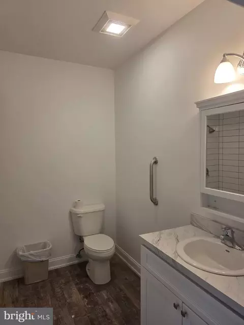Bath - 123 E Main St, Wrightstown, NJ 08562 photo 3 of 6