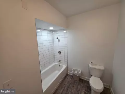 Bath - 123 E Main St, Wrightstown, NJ 08562 photo 5 of 6