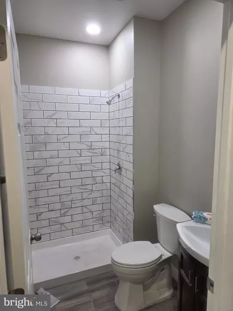 Bath - 123 E Main St, Wrightstown, NJ 08562 photo 2 of 6