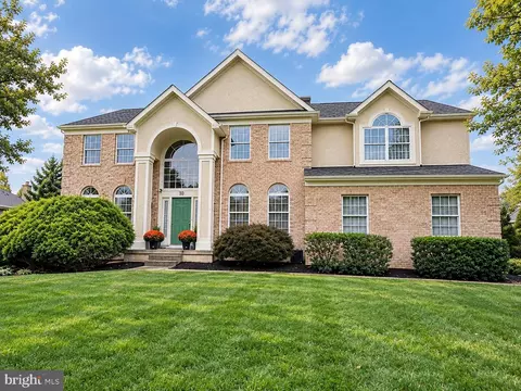 10 Brook Ln, Lumberton, NJ 08048