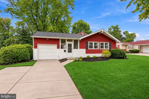 2115 Brandeis Ave, Cinnaminson, NJ 08077