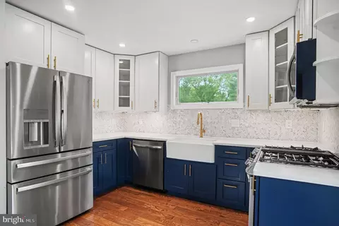 Kitchen - 423 E Park Ave, Maple Shade, NJ 08052 photo 1 of 2
