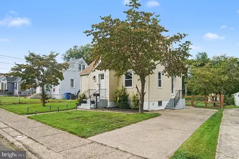 Other - 423 E Park Ave, Maple Shade, NJ 08052 photo 1 of 13