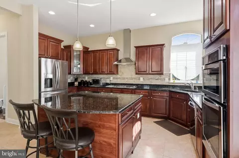 Kitchen - 7 Transom Ct, Mount Laurel, NJ 08054 photo 7 of 7