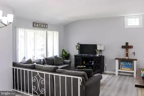 210 Montana Trl, Browns Mills, NJ 08015
