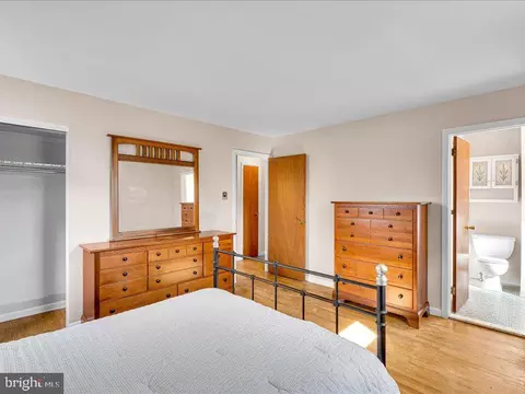 Bedroom - 100 Heather Dr, Mount Laurel, NJ 08054 photo 3 of 7