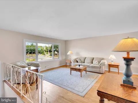 Living - 100 Heather Dr, Mount Laurel, NJ 08054 photo 1 of 6