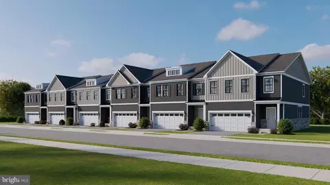 28 Skipton Ln, Moorestown, NJ 08057
