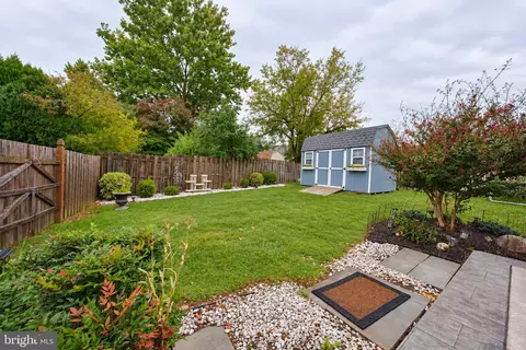 Exterior - 23 Iris Ct, Mount Laurel, NJ 08054 photo 5 of 6