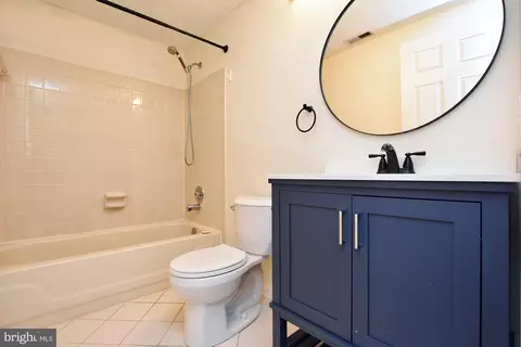 Bath - 6 Brighton Dr, Marlton, NJ 08053 photo 1 of 2