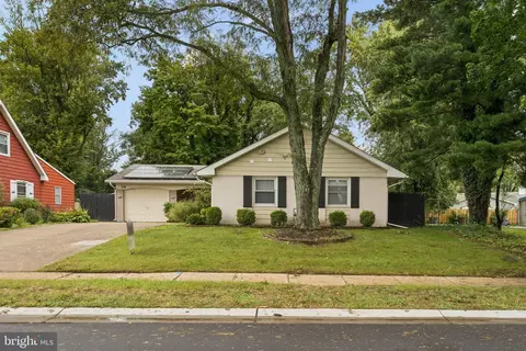 79 Marshal Ln, Willingboro, NJ 08046