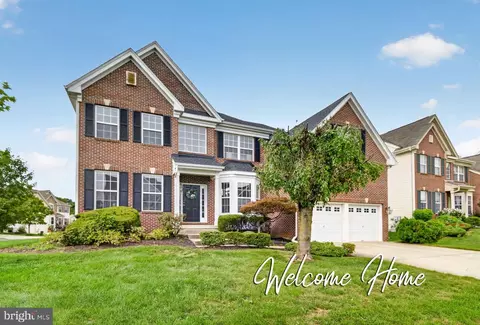 58 Meadow Run Rd, Bordentown, NJ 08505