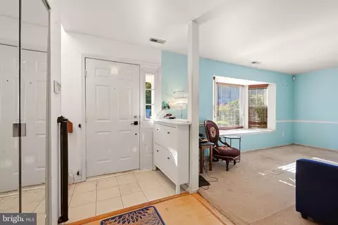 Entry Way - 3308 Limestone Way, Mount Laurel, NJ 08054 photo 2 of 3