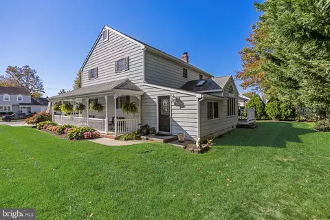 Exterior - 108 Coopers Kill Rd, Delran, NJ 08075 photo 6 of 7