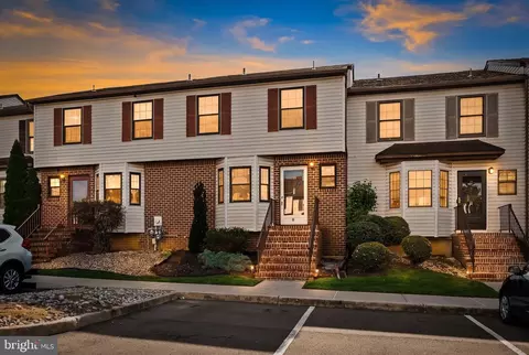 10 Ryans Ct, Bordentown, NJ 08505