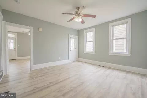 426 Kossuth St, Riverside, NJ 08075 photo 3