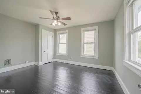 426 Kossuth St, Riverside, NJ 08075 photo 8