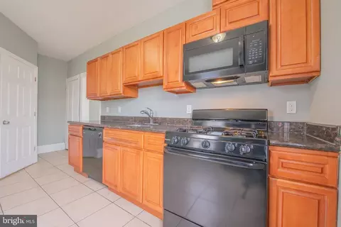 426 Kossuth St, Riverside, NJ 08075 photo 6