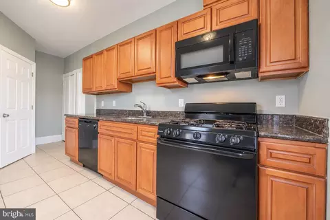 426 Kossuth St, Riverside, NJ 08075 photo 6