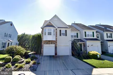 64 Threadleaf Ter, Burlington, NJ 08016