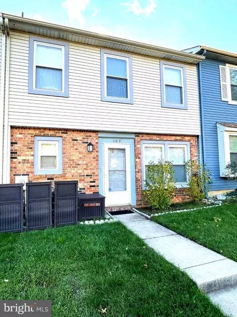 103 Roberts Ln, Marlton, NJ 08053