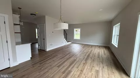 Living - 730 E 2nd St, Florence, NJ 08518 photo 3 of 6