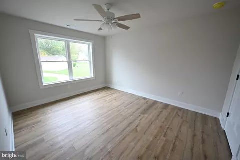 Bedroom - 730 E 2nd St, Florence, NJ 08518 photo 3 of 3