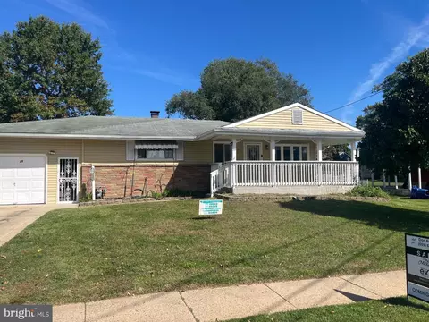 35 Langdon Rd, Burlington, NJ 08016
