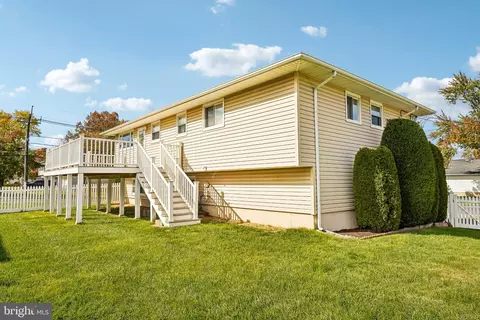 Exterior - 2 Hunter Dr, Delran, NJ 08075 photo 7 of 7