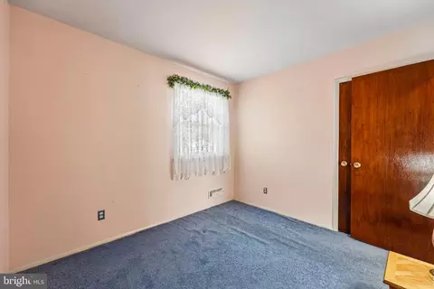 Bedroom - 2 Hunter Dr, Delran, NJ 08075 photo 5 of 6