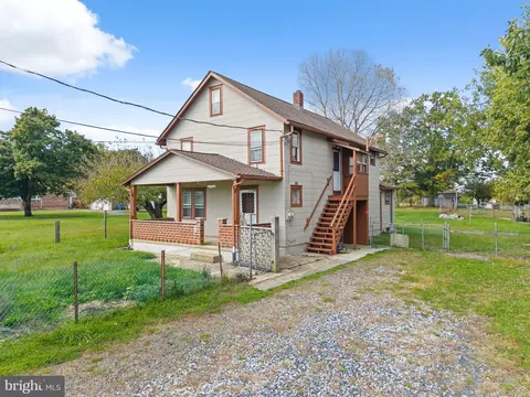 1463 Monmouth Rd, Mount Holly, NJ 08060