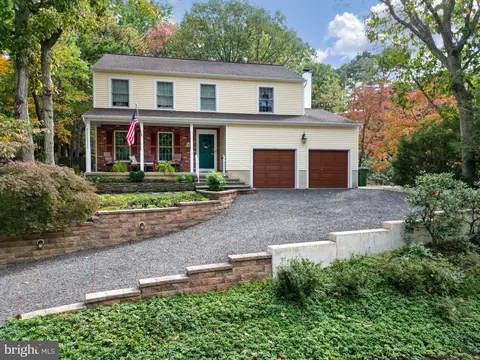 58 Lady Diana Cir, Marlton, NJ 08053