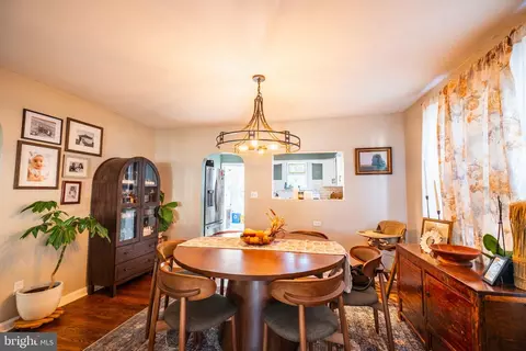 Dining - 44 S Forklanding Rd, Maple Shade, NJ 08052 photo 2 of 2