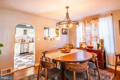 Dining - 44 S Forklanding Rd, Maple Shade, NJ 08052 photo 1 of 2