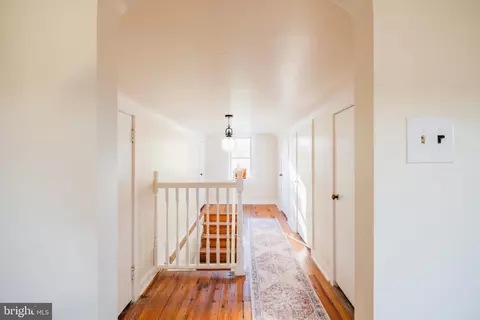 Entry Way - 44 S Forklanding Rd, Maple Shade, NJ 08052 photo 5 of 6