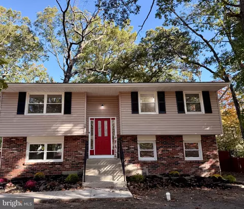 218 Auburn Ave, Browns Mills, NJ 08015