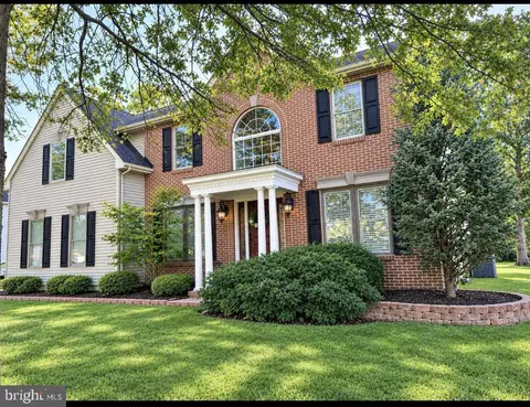 156 Memorial Ln, Mount Laurel, NJ 08054