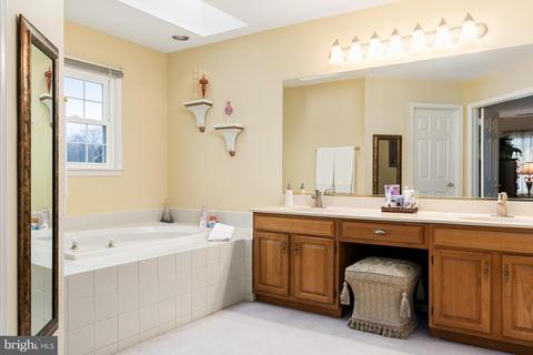 6 Millstream, Mount Laurel, NJ 08054 photo 24