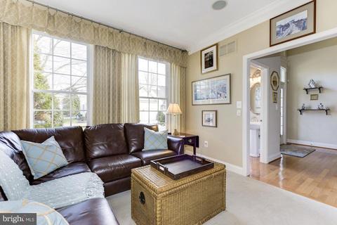 35 Paddock Ln, Cinnaminson, NJ 08077 photo 3