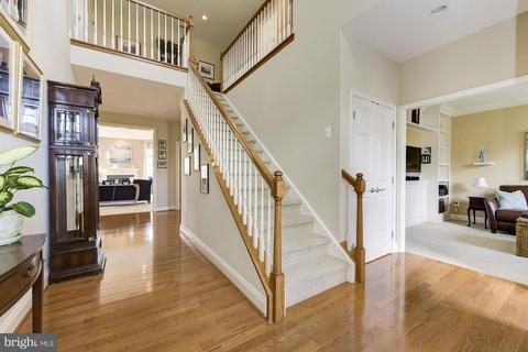 35 Paddock Ln, Cinnaminson, NJ 08077 photo 2