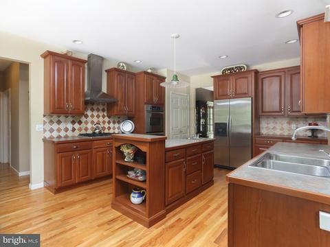 53 Streeker Rd, Wrightstown, NJ 08562 photo 8