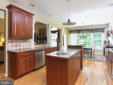 53 Streeker Rd, Wrightstown, NJ 08562 photo 9