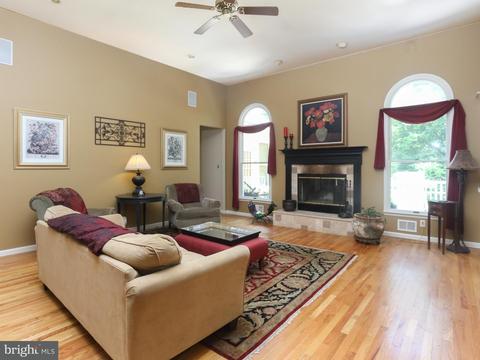 53 Streeker Rd, Wrightstown, NJ 08562 photo 4