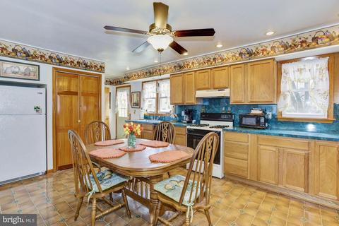 630 Kossuth St, Riverside, NJ 08075 photo 6