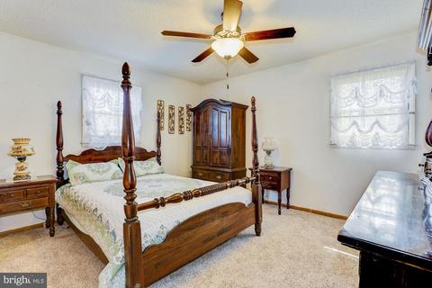 630 Kossuth St, Riverside, NJ 08075 photo 11