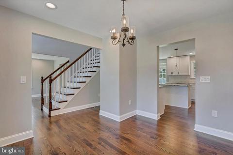 492 Buttonwood Ave, Maple Shade, NJ 08052 photo 6