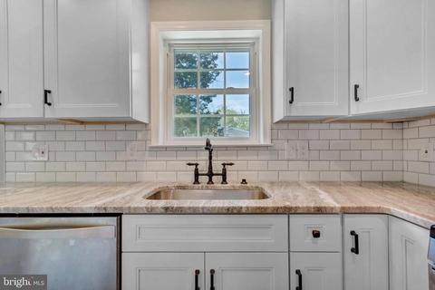 492 Buttonwood Ave, Maple Shade, NJ 08052 photo 17