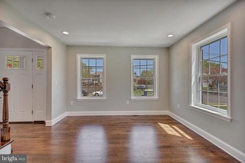 492 Buttonwood Ave, Maple Shade, NJ 08052 photo 9