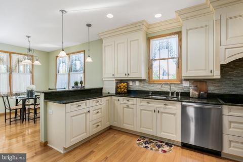 285 Sharp Rd, Marlton, NJ 08053 photo 9