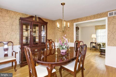 1 Sequoia Dr, Cinnaminson, NJ 08077 photo 5